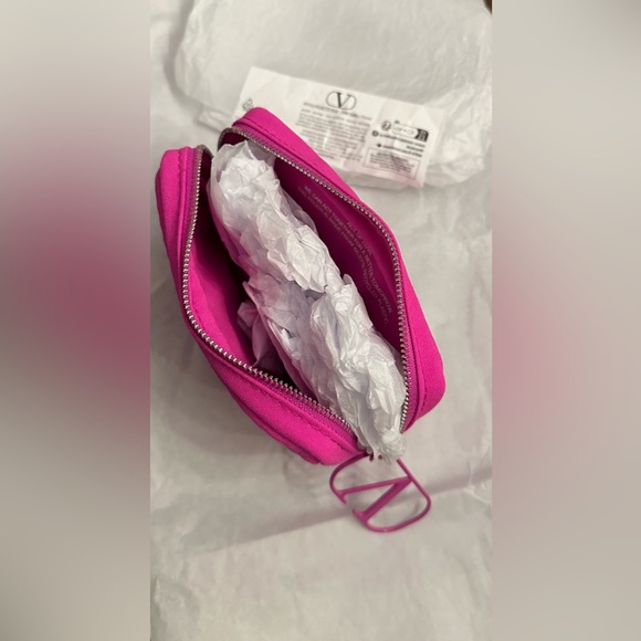 Valentino Cosmetic Pouch Bag New - Picture 2 of 4